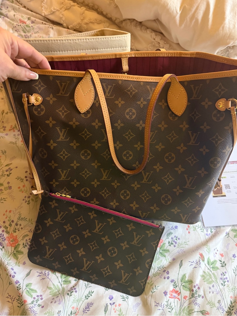 Louis Vuitton Monogram Neverfull MM with (Hot Pink)Lining New 2025 microchipped - Picture 5 of 10